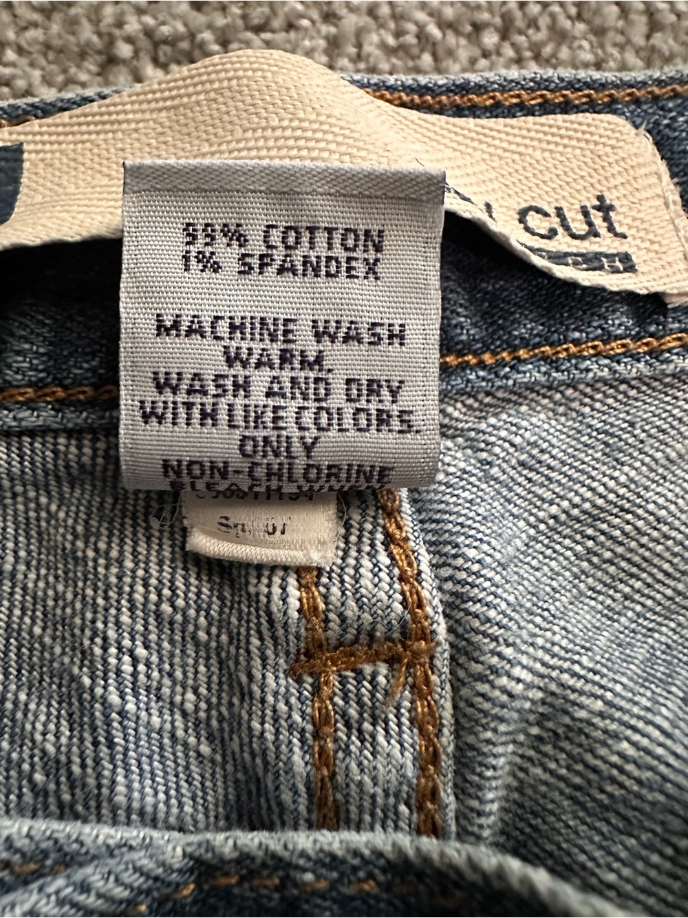 GAP Bootcut Stretch Distressed Jeans Light Wash Size 8 Regular - Picture 6 of 6